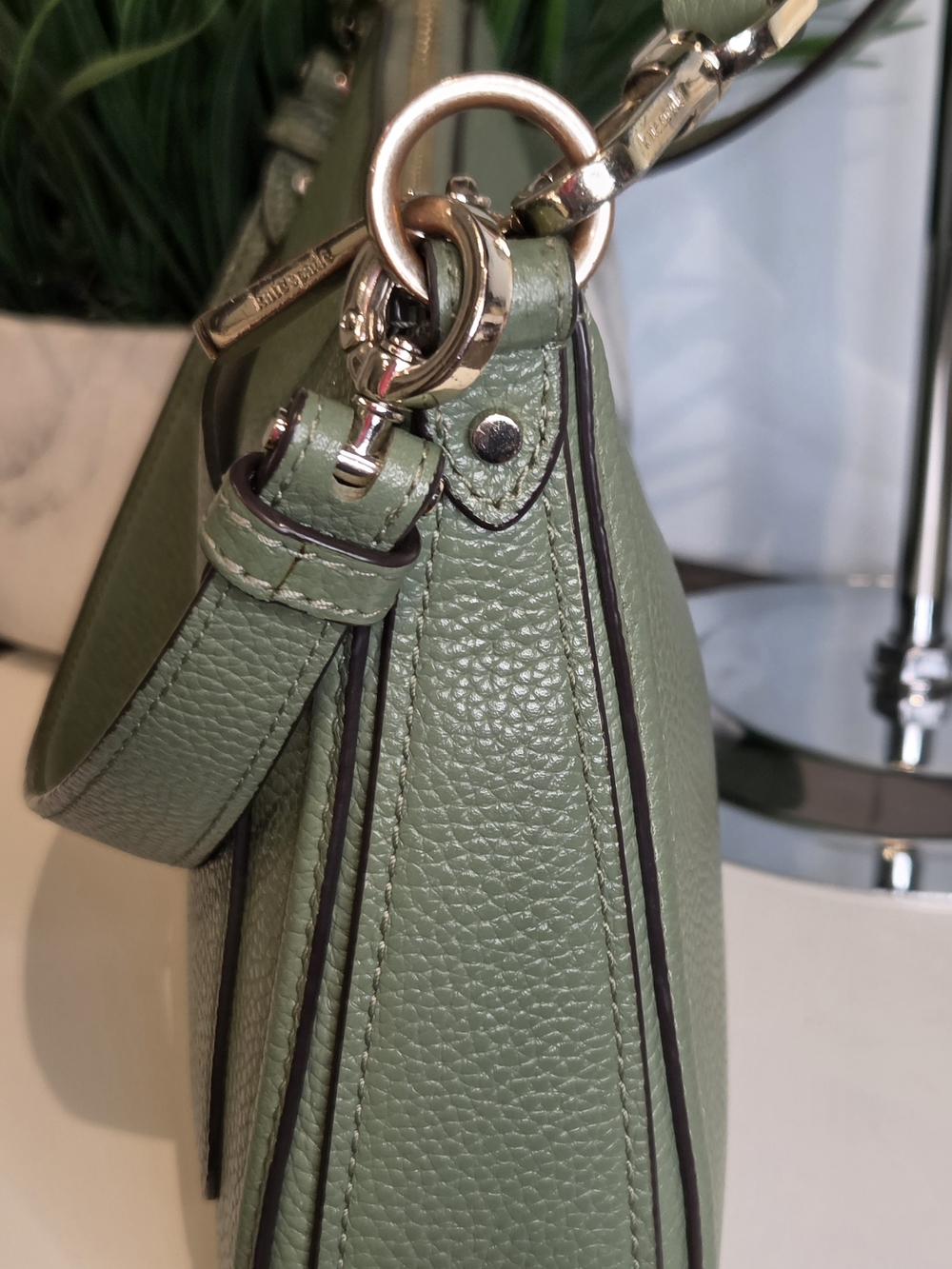 Kate Spade Hudson Medium Convertible Crossbody - Picture 4 of 13